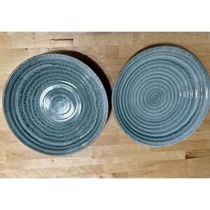 2 Meritage Beautiful Gray 9.5 in Serving Bowl